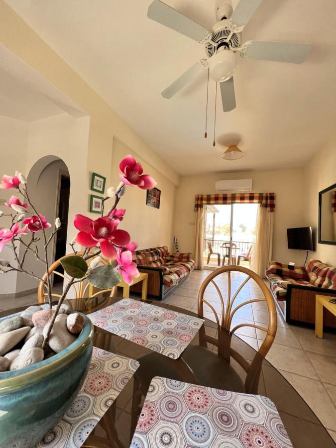 Appartamento Sirena Kings Paphos Esterno foto
