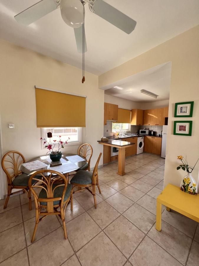 Appartamento Sirena Kings Paphos Esterno foto